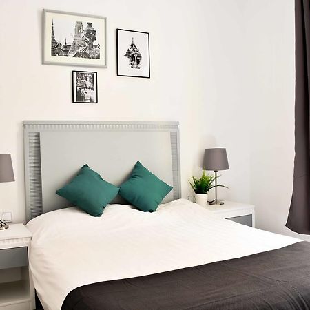 Hostal Guestped Мадрид Екстер'єр фото